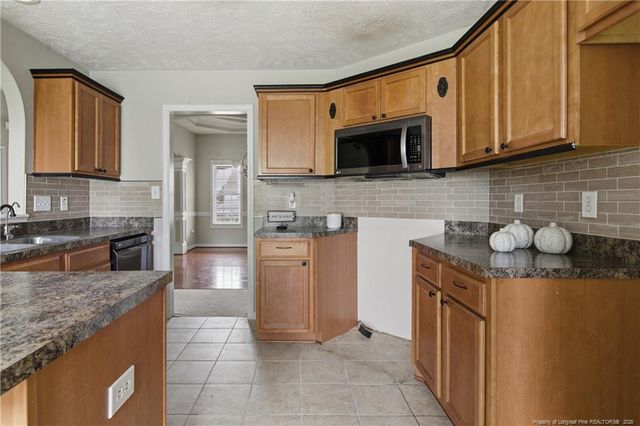 5940 Blue Sky Lane, Hope Mills, NC 28348