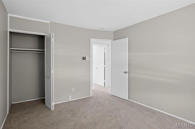 1748 Atmore Drive, St Louis, MO 63136