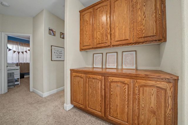 290 Gold Creek Dr, Valley Springs, CA 95252