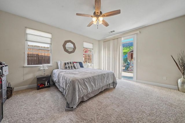 290 Gold Creek Dr, Valley Springs, CA 95252