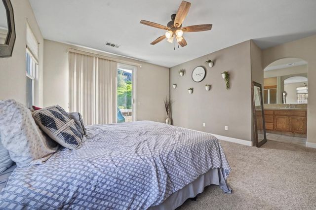 290 Gold Creek Dr, Valley Springs, CA 95252