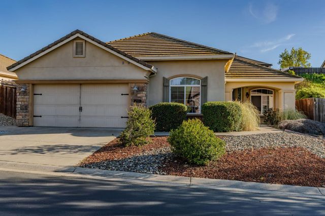 290 Gold Creek Dr, Valley Springs, CA 95252