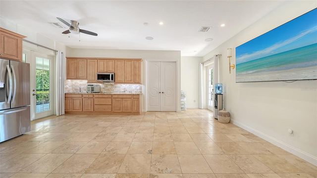 4981 HUBNER CIRCLE, Sarasota, FL 34241