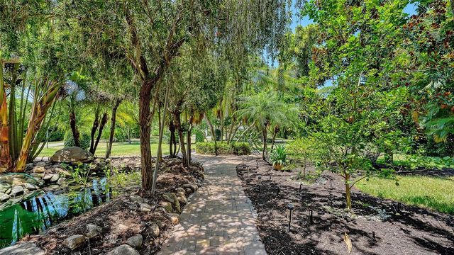 4981 HUBNER CIRCLE, Sarasota, FL 34241
