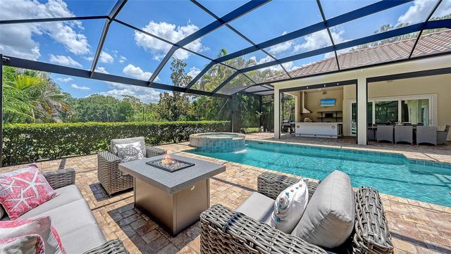 4981 HUBNER CIRCLE, Sarasota, FL 34241