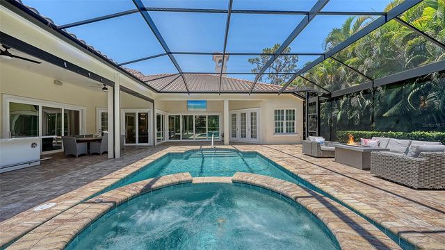 4981 HUBNER CIRCLE, Sarasota, FL 34241