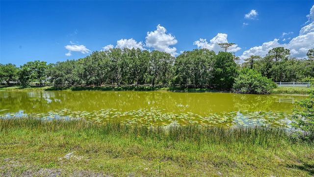 4981 HUBNER CIRCLE, Sarasota, FL 34241