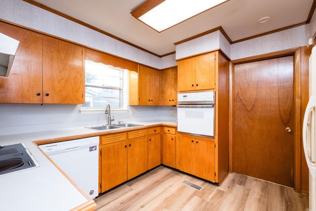 6804 Sandpiper Drive, Little Rock, AR 72205