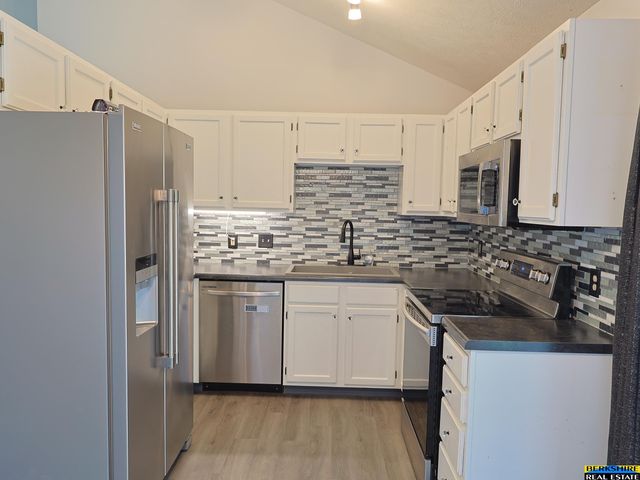 5825 N 127 Avenue Circle, Omaha, NE 68164