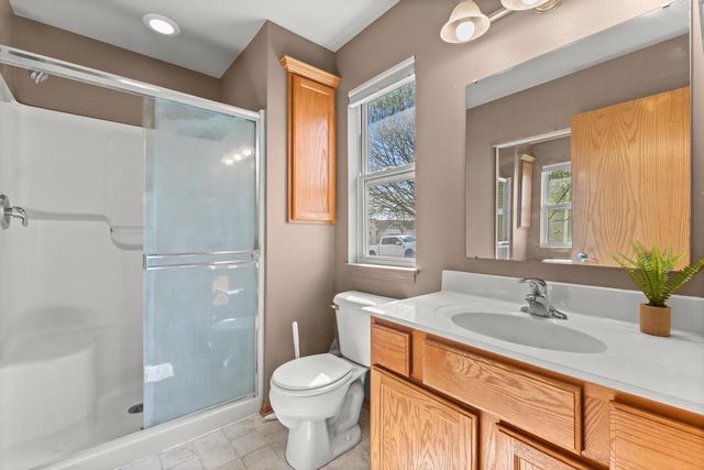 226 Reeds DRIVE, West Bend, WI 53095