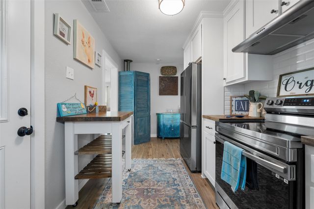 3017 Live Oak Avenue, Waco, TX 76708