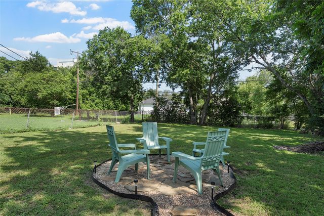 3017 Live Oak Avenue, Waco, TX 76708