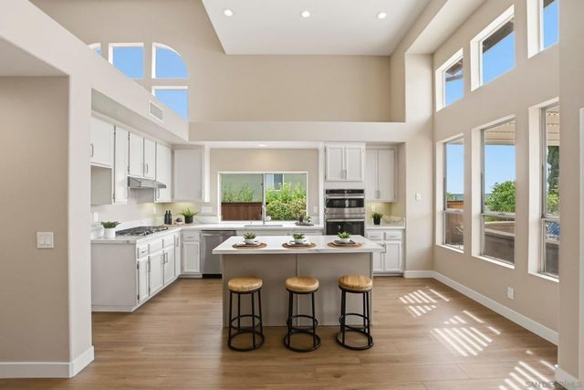 12182 Mannix Rd, San Diego, CA 92129