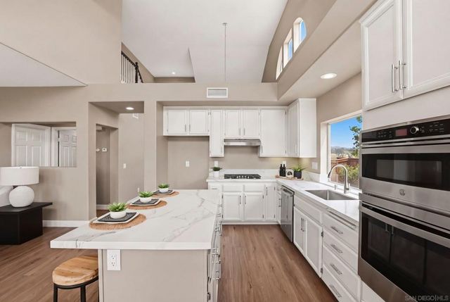 12182 Mannix Rd, San Diego, CA 92129