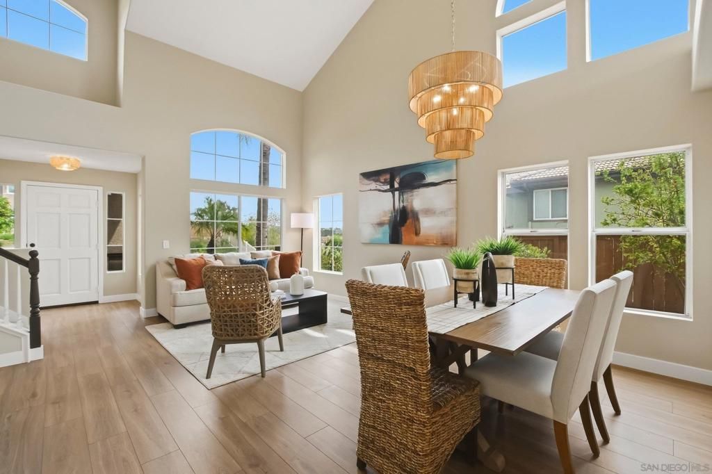 Image 10 of property listing at 12182 Mannix Rd, San Diego, CA 92129