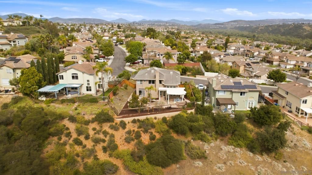 Image 39 of property listing at 12182 Mannix Rd, San Diego, CA 92129