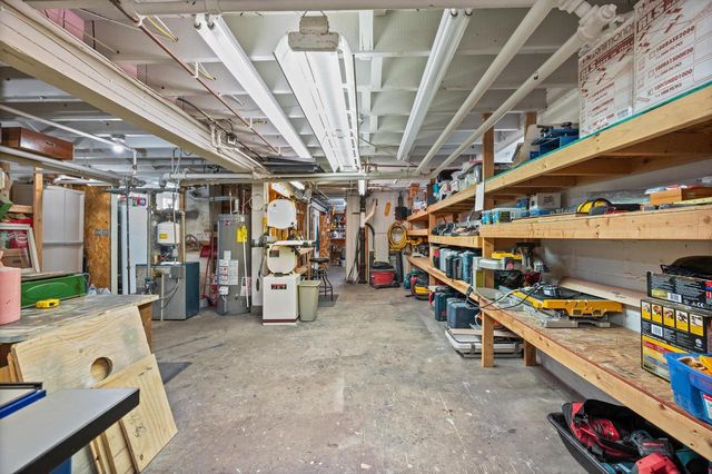 837 S 17th STREET, Milwaukee, WI 53204