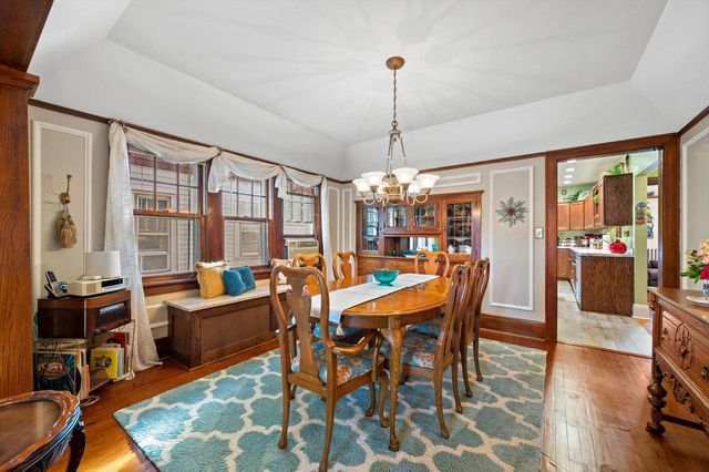 837 S 17th STREET, Milwaukee, WI 53204