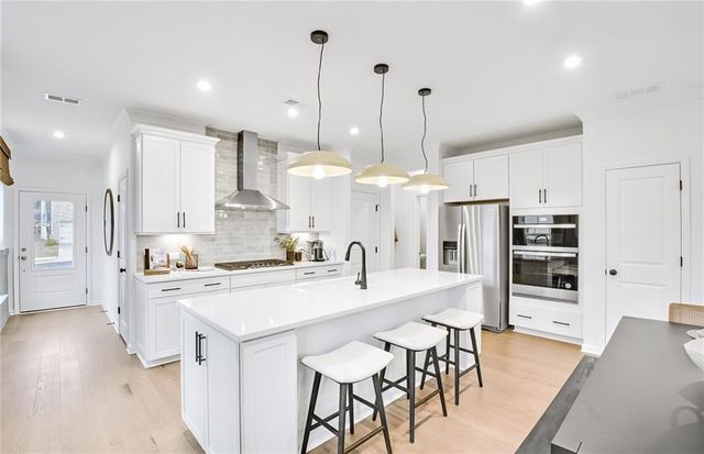 5673 Tillman Way, Powder Springs, GA 30127