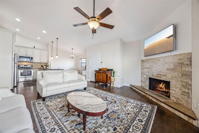 520 KILLARNEY BAY COURT 2, Winter Park, FL 32789