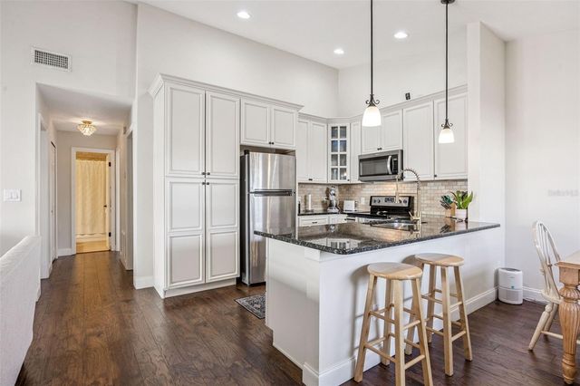 520 KILLARNEY BAY COURT 2, Winter Park, FL 32789