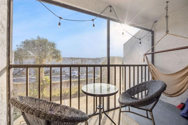 520 KILLARNEY BAY COURT 2, Winter Park, FL 32789