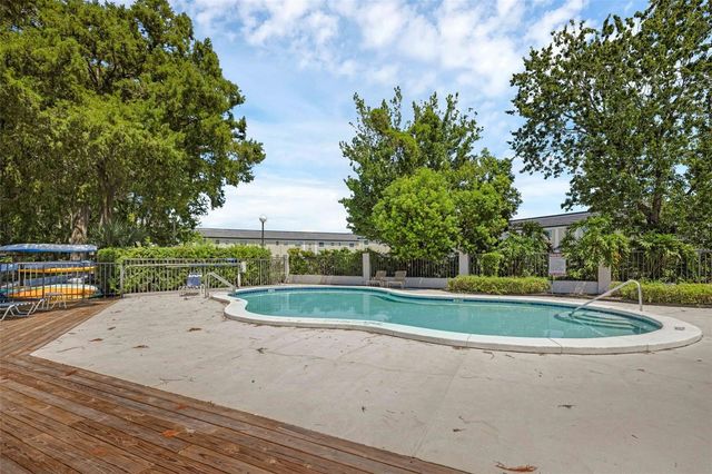 520 KILLARNEY BAY COURT 2, Winter Park, FL 32789