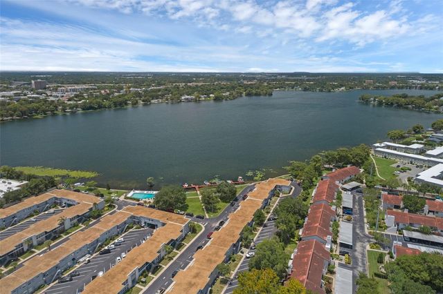 520 KILLARNEY BAY COURT 2, Winter Park, FL 32789