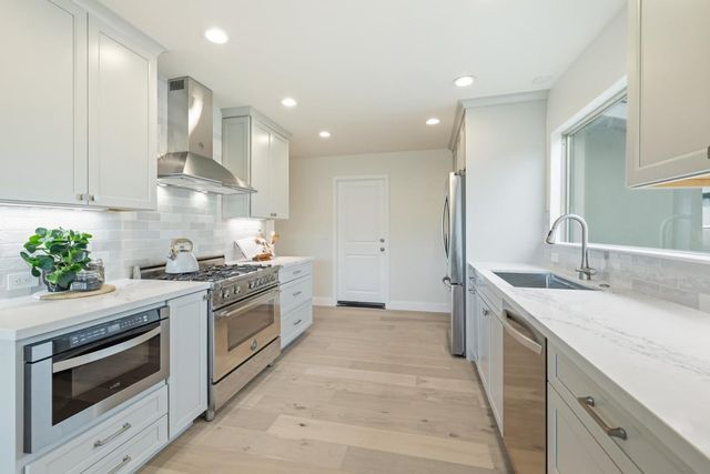 230 Pestana Avenue, Santa Cruz, CA 95065