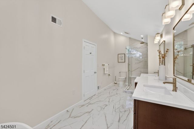 109 Haywood Ave, Piscataway Twp., NJ 08854