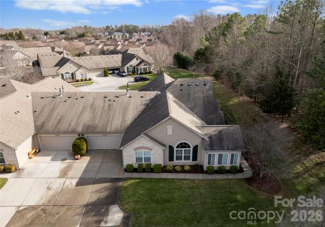 2304 Coltsview Lane, Matthews, NC 28105