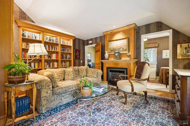 42-50 Grove St, San Rafael, CA 94901