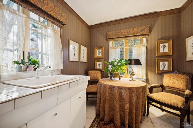 42-50 Grove St, San Rafael, CA 94901