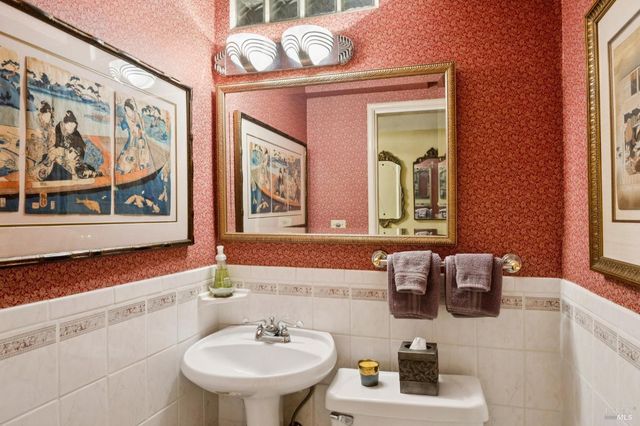 42-50 Grove St, San Rafael, CA 94901