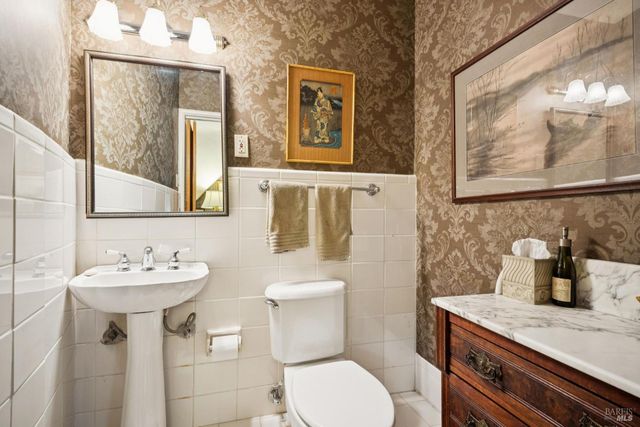 42-50 Grove St, San Rafael, CA 94901