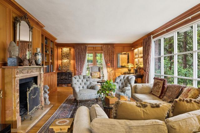 42-50 Grove St, San Rafael, CA 94901