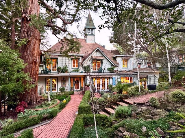 42-50 Grove St, San Rafael, CA 94901