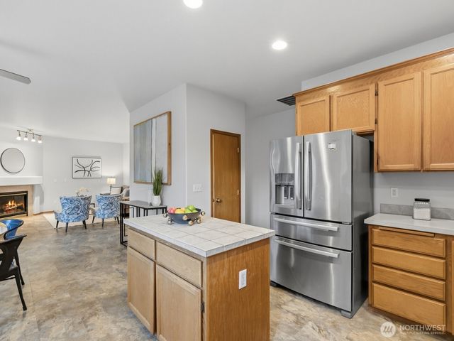 5007 81st Street SW, Lakewood, WA 98499