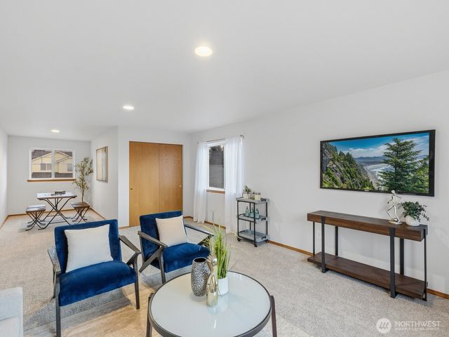 5007 81st Street SW, Lakewood, WA 98499