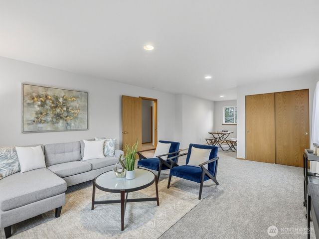 5007 81st Street SW, Lakewood, WA 98499