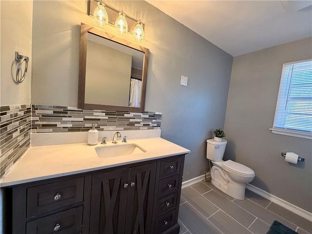 4215 Pittman Road, Kansas City, MO 64133