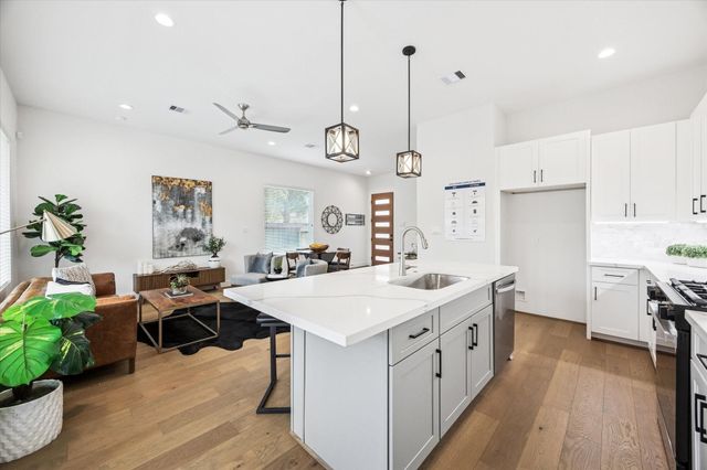 1824 W Tidwell Road, Houston, TX 77091