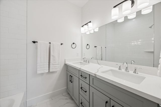 1824 W Tidwell Road, Houston, TX 77091