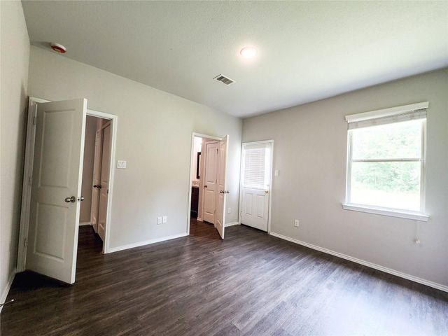26471 Joy Village Drive B, Splendora, TX 77372