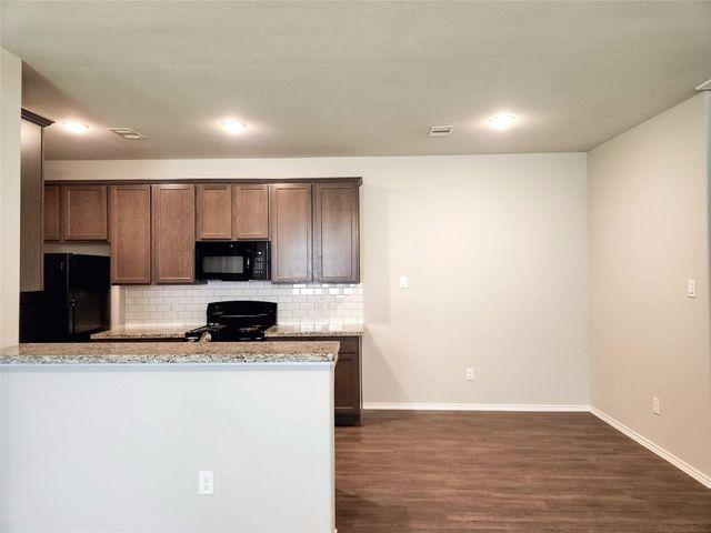 26471 Joy Village Drive B, Splendora, TX 77372