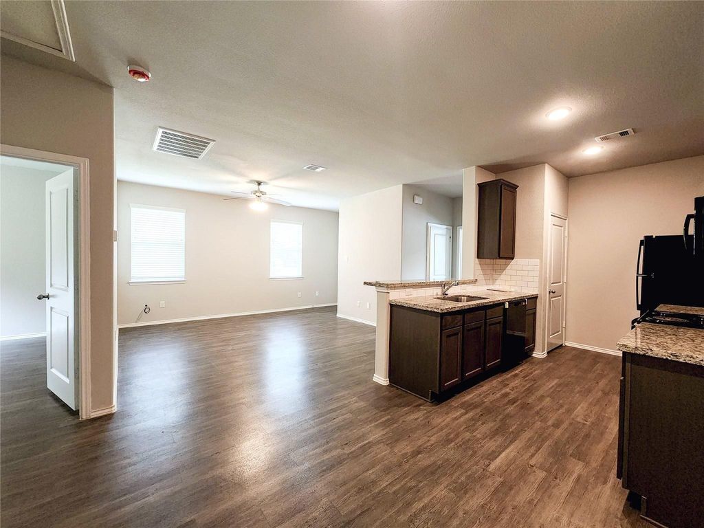 26471 Joy Village Drive B, Splendora, TX 77372