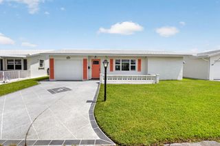 2081 SW 13th Terrace, Boynton Beach, FL 33426