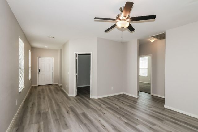 6615 Dayridge Lane, Houston, TX 77048