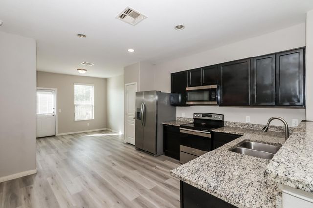 6615 Dayridge Lane, Houston, TX 77048