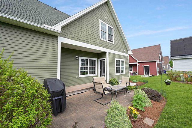 71 Madison Drive, Williston, VT 05495